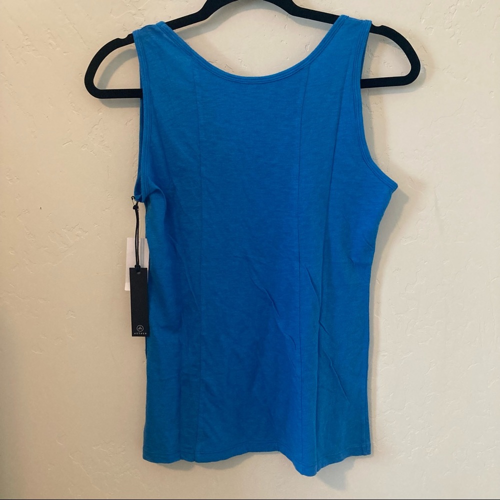 Blue Top - Picture 4 of 10